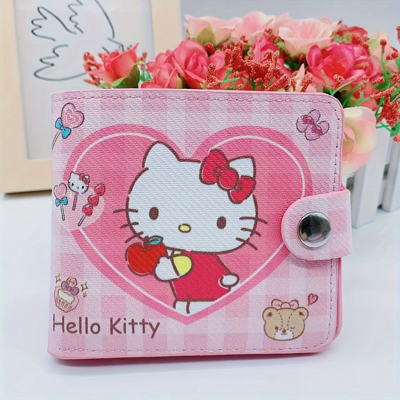 1pc Sanrio Kawaii Bi-Fold PU Leather Cartoon Wallet with Buckle Closure, Polyester Lining, Slip Pocket, and Foldable Design