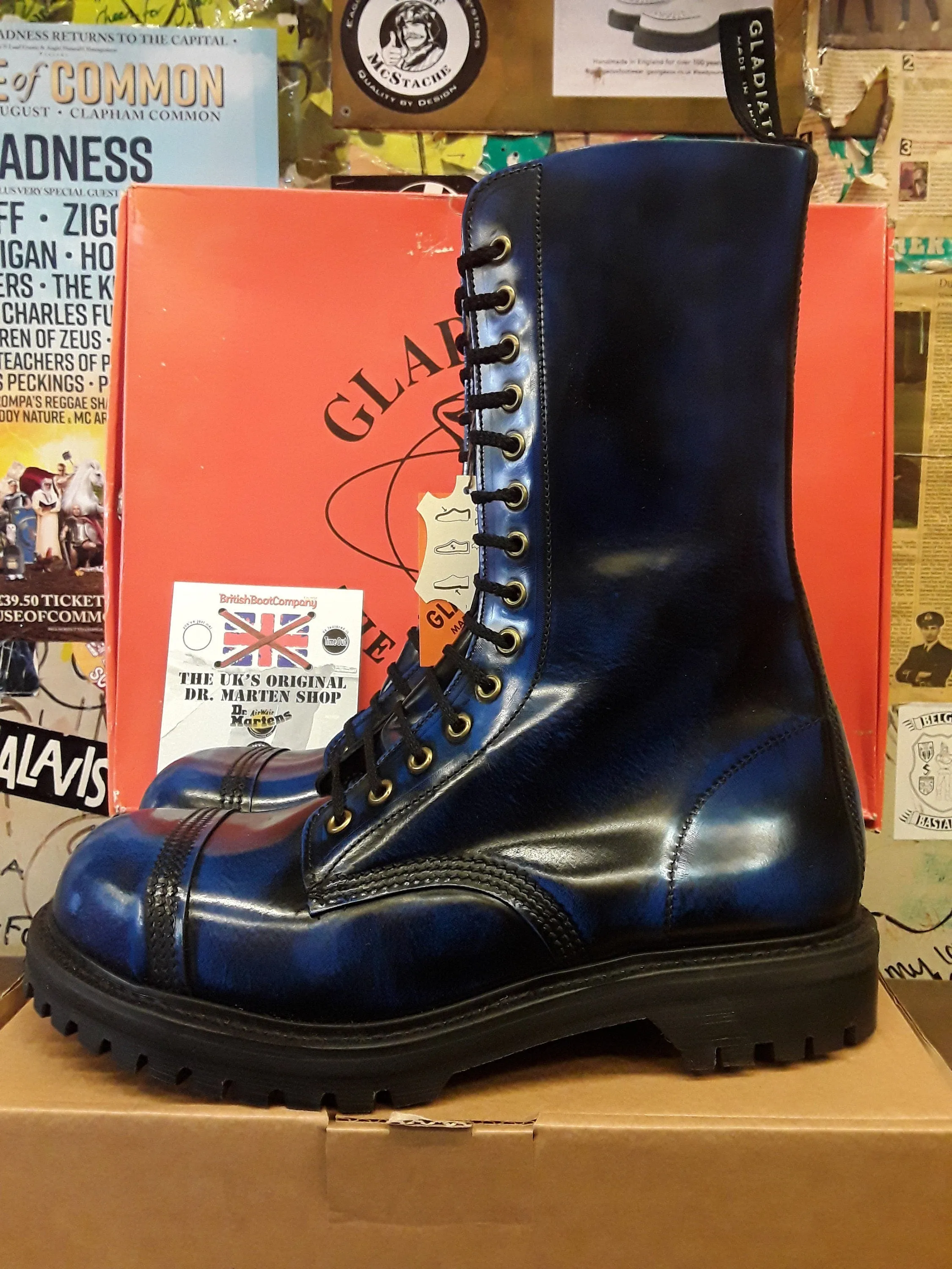 Gladiator Vintage 90's, Size UK9-11, Made in England, Steel Toe Boots, Blue Rub Off, 14 Hole Boots